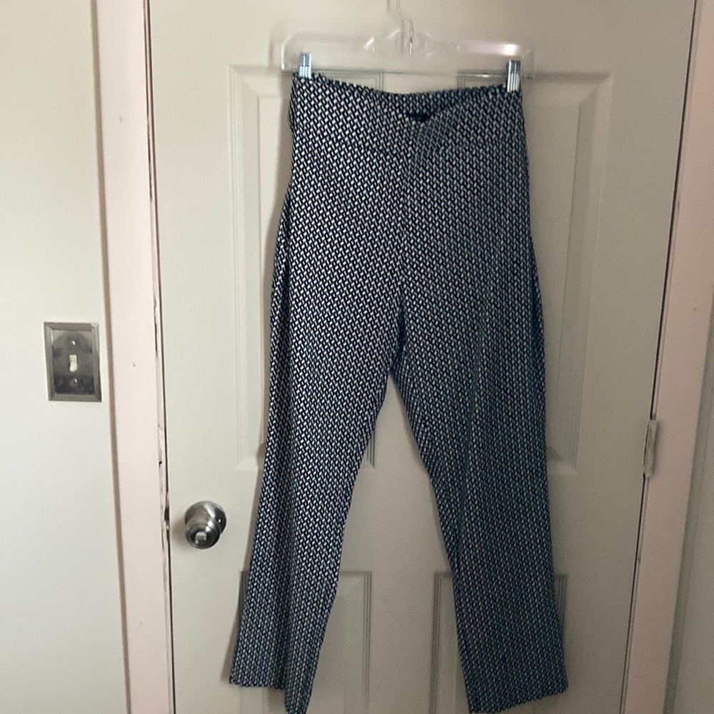 These leggings are made by Counterparts in size 26